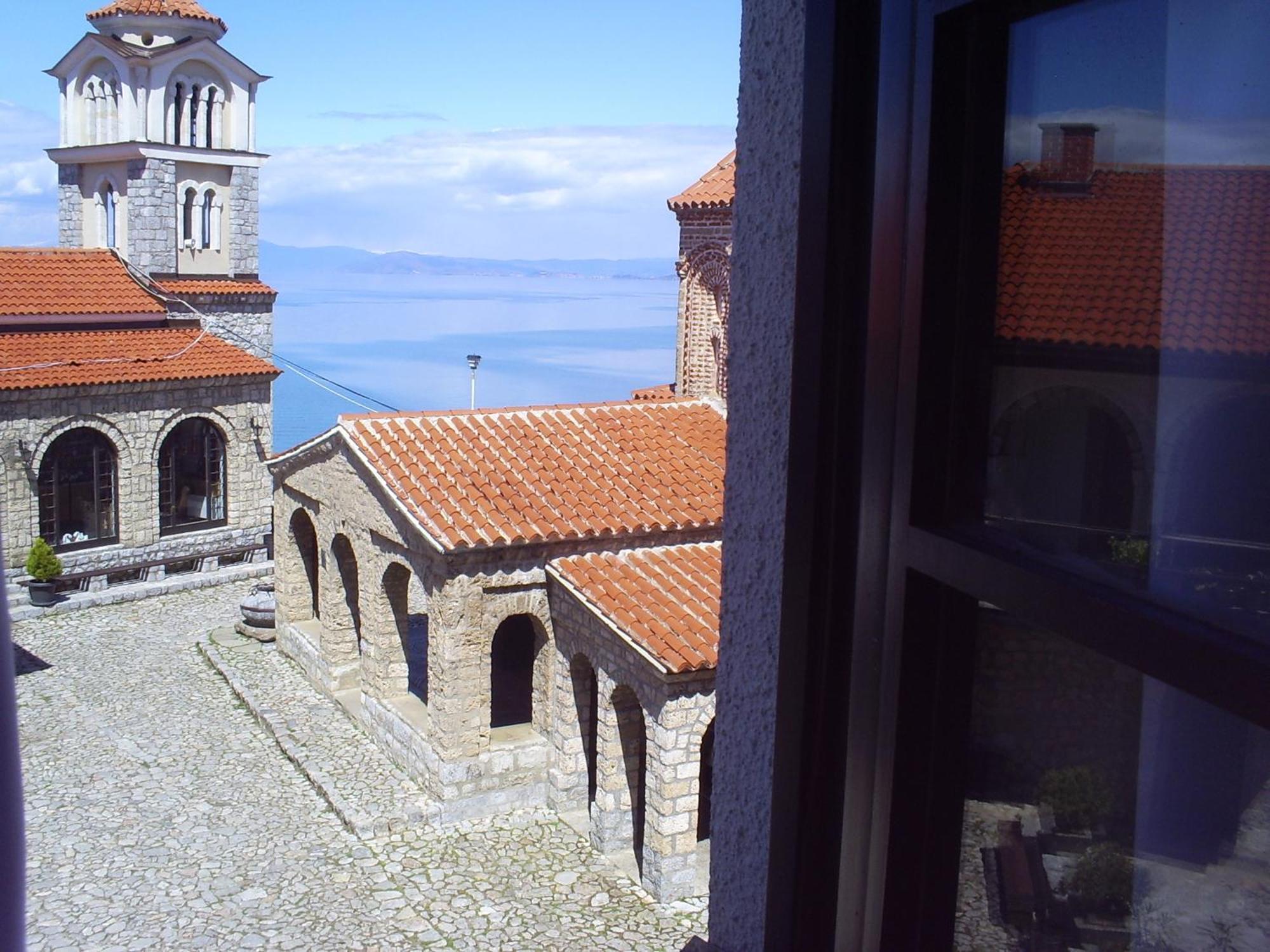 Hotel St. Naum Ljubaništa Buitenkant foto