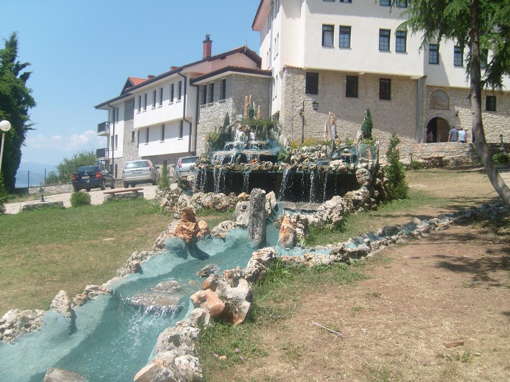 Hotel St. Naum Ljubaništa Buitenkant foto